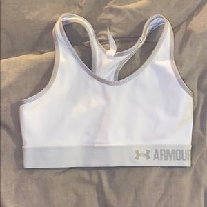 ✨SOLD✨ Under Armor Sports Bra